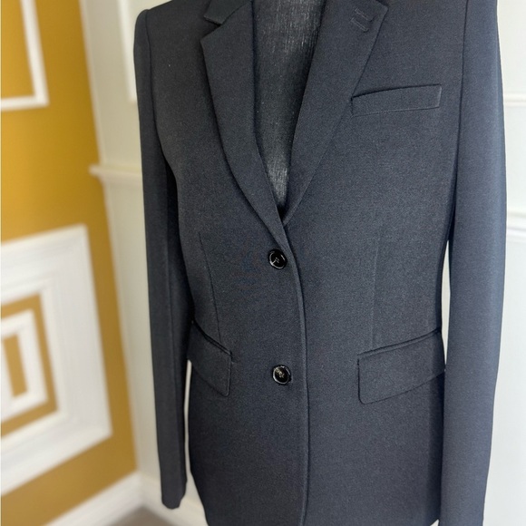 Vestiaire Carry Over Elegant Black Women's Blazer - Picture 7 of 15